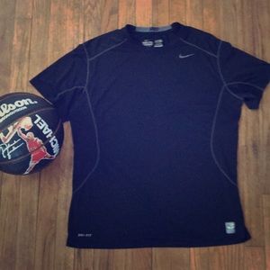 Nike pro combat fitted XL